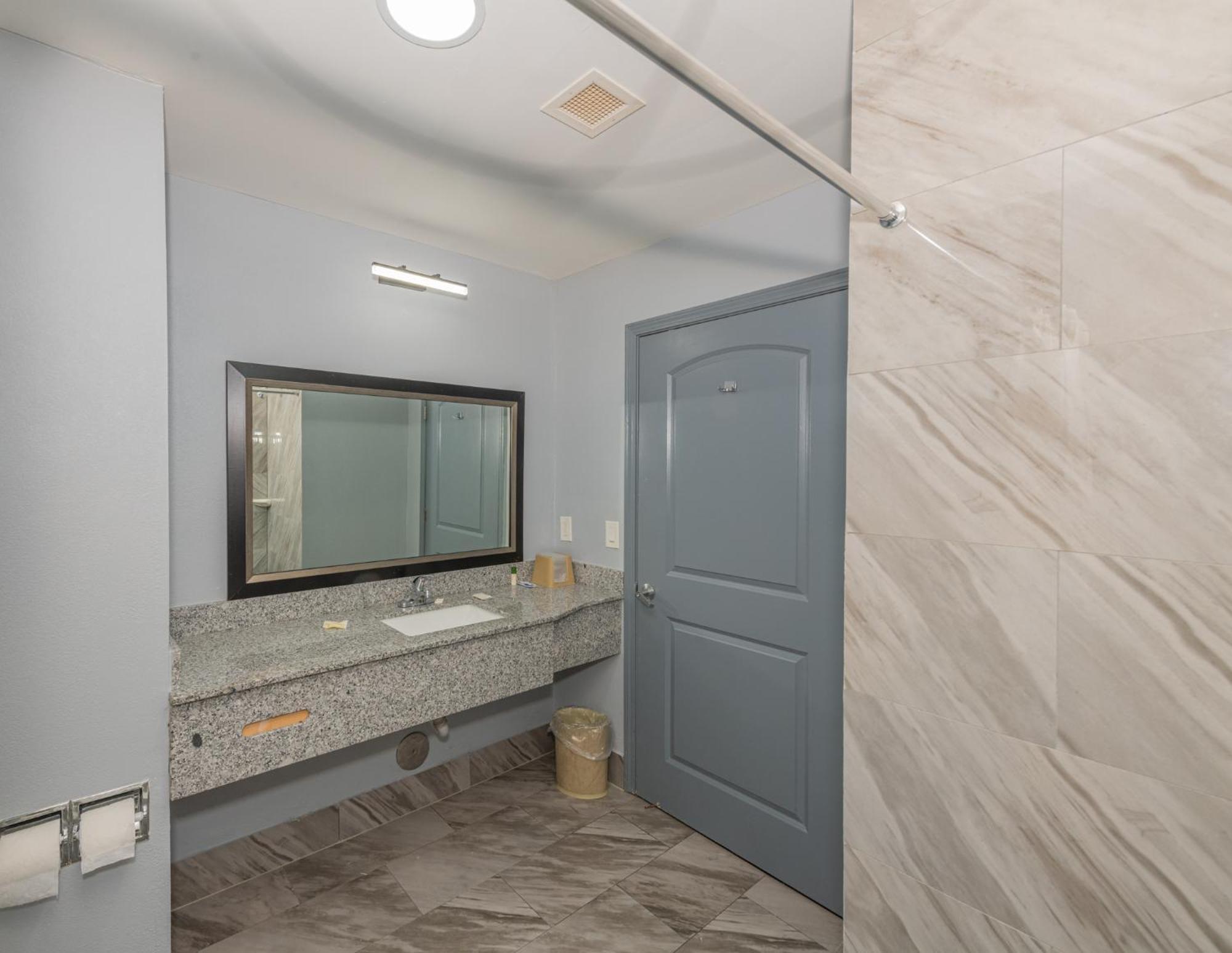 Jamestown Inn & Suites Riverdale Zewnętrze zdjęcie