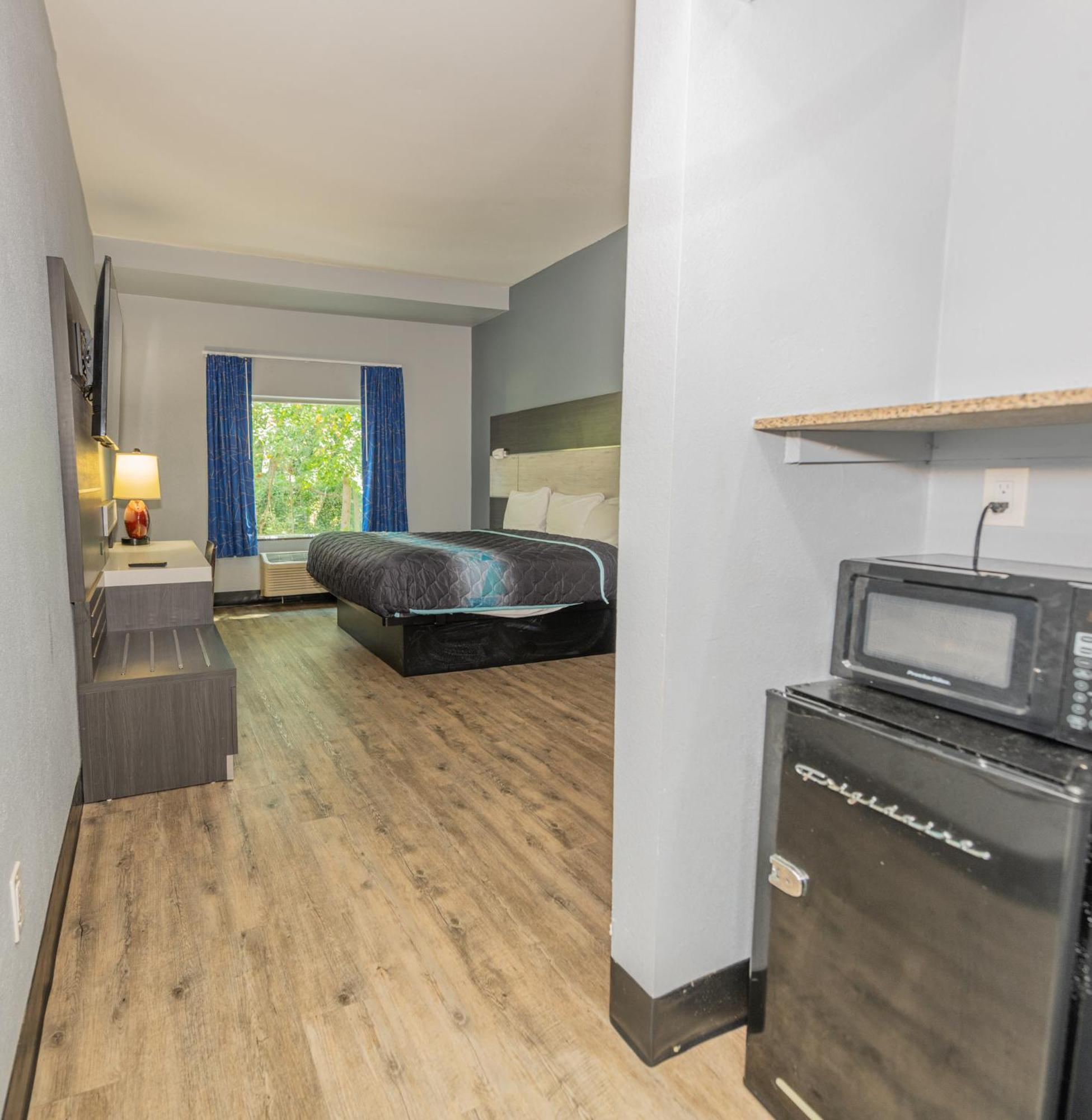 Jamestown Inn & Suites Riverdale Zewnętrze zdjęcie