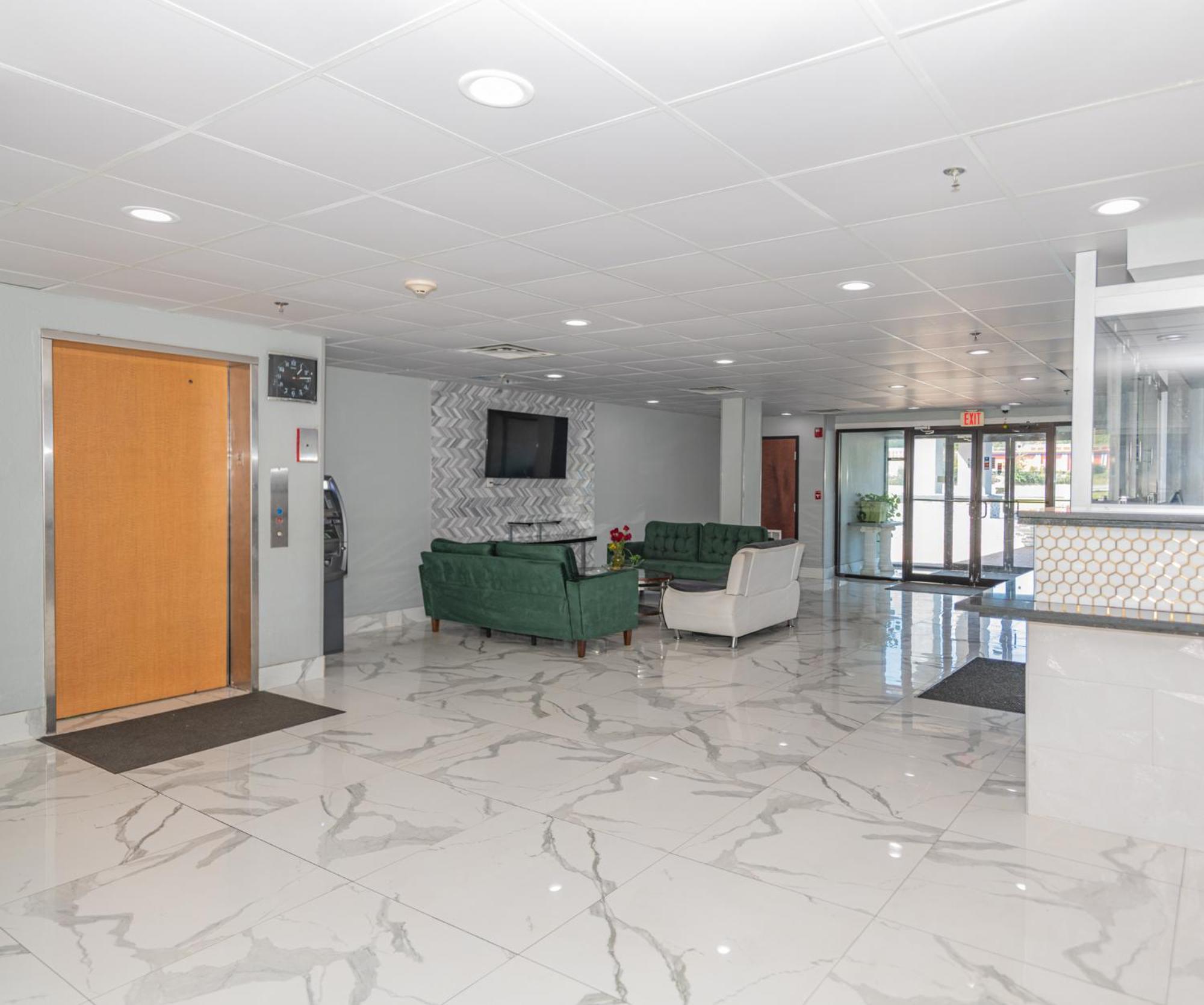 Jamestown Inn & Suites Riverdale Zewnętrze zdjęcie