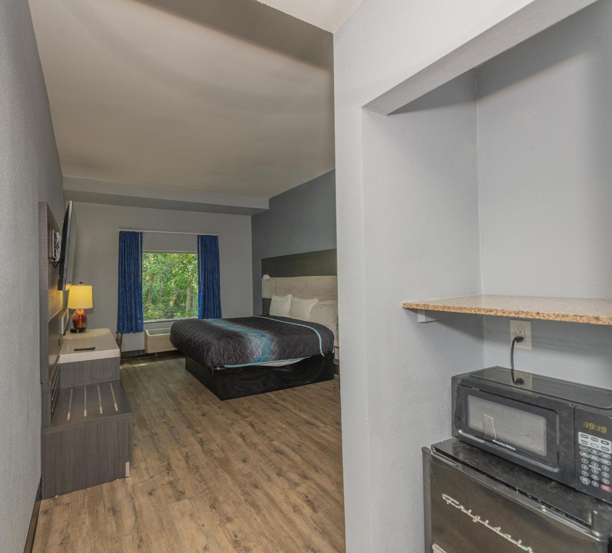 Jamestown Inn & Suites Riverdale Zewnętrze zdjęcie